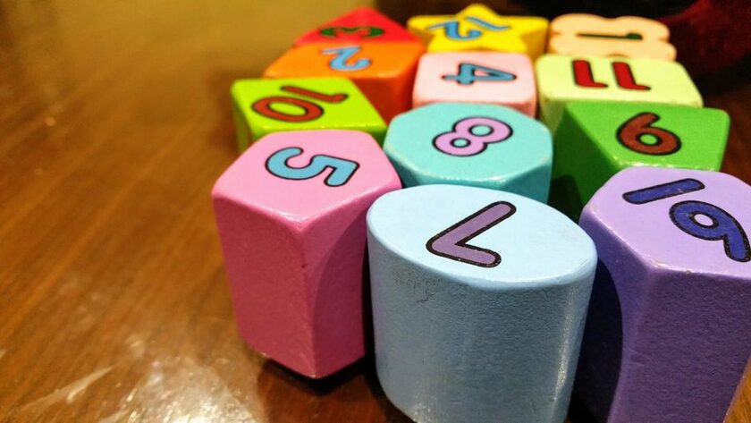 Jouets Montessori en bois 1-3 ans, jeux sensoriels XIAPIA